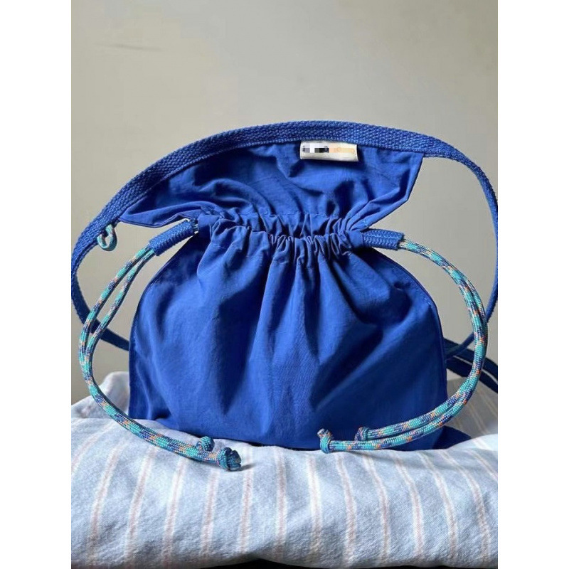 Thailand Niche Designer Brand Drawstring Crossbody Small Bag Cute Simple Lightweight Mobile Phone Bag Shopping Lightweight Small Bag