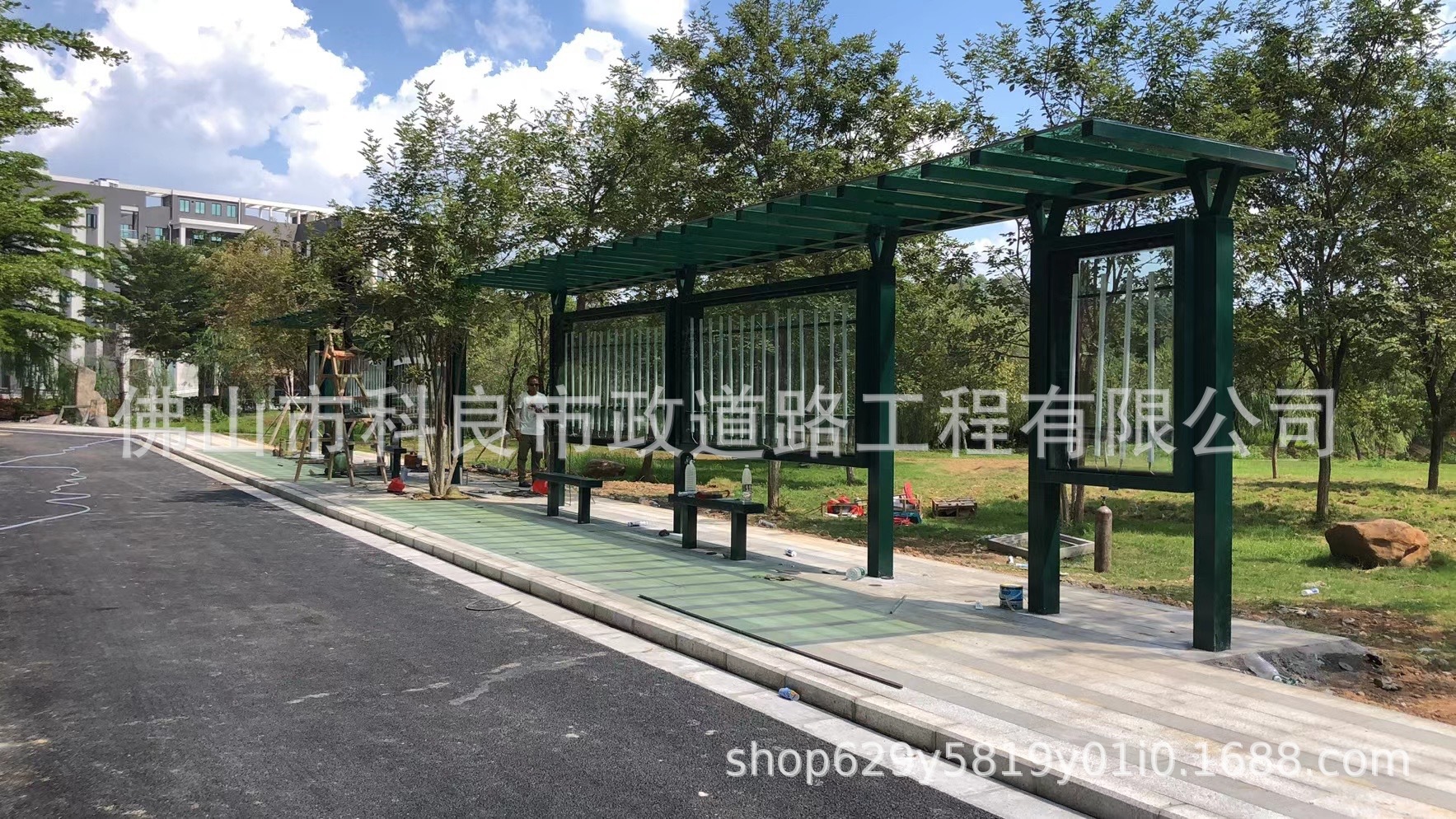 公交车候车亭厂家    方管候车亭   智能候车亭    不锈钢候车亭