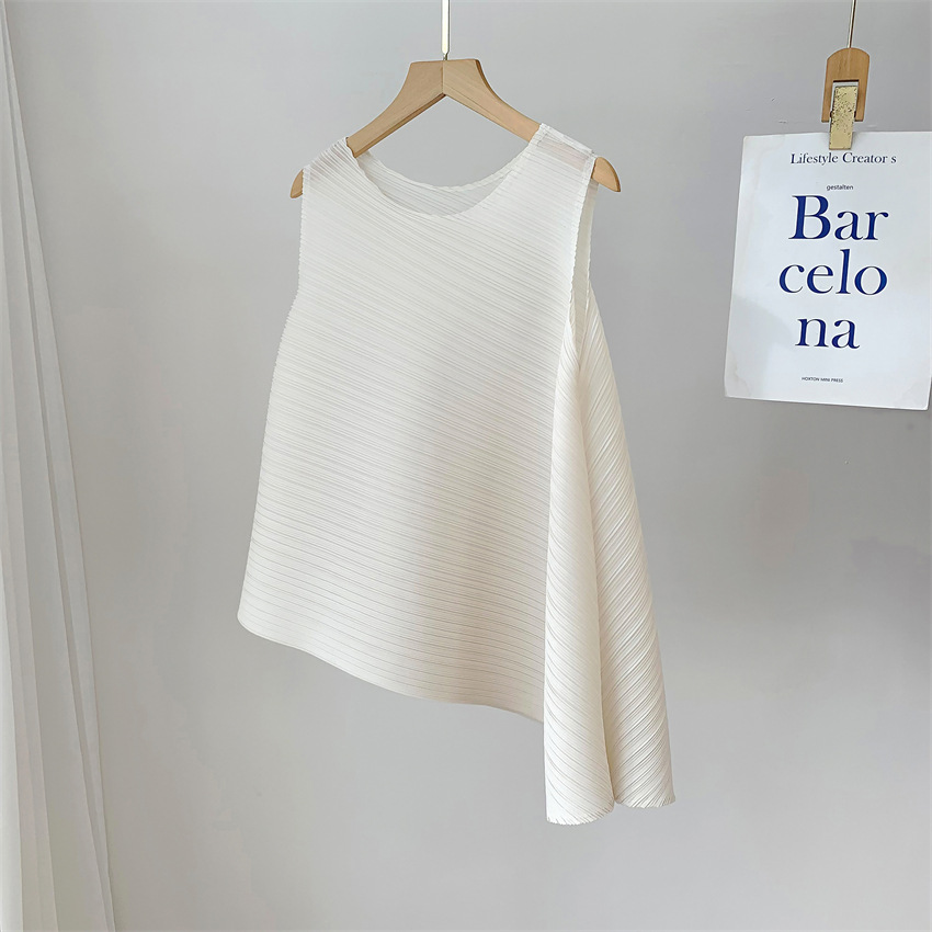 三宅流プリーツトップス レディース イレギュラーTシャツ ラウンドネック ノースリーブ ニッチ 快適 カジュアル ファッション 多用途