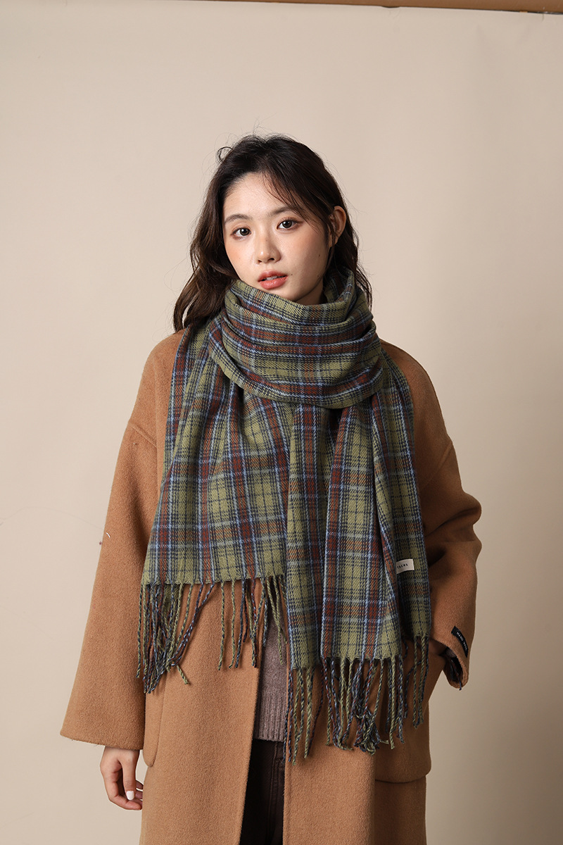 Neues grün kariertes Tuch im koreanischen Stil für Damen, vielseitig einsetzbar im Herbst und Winter, individuell und hochwertig, warmer Schal_voghion.com