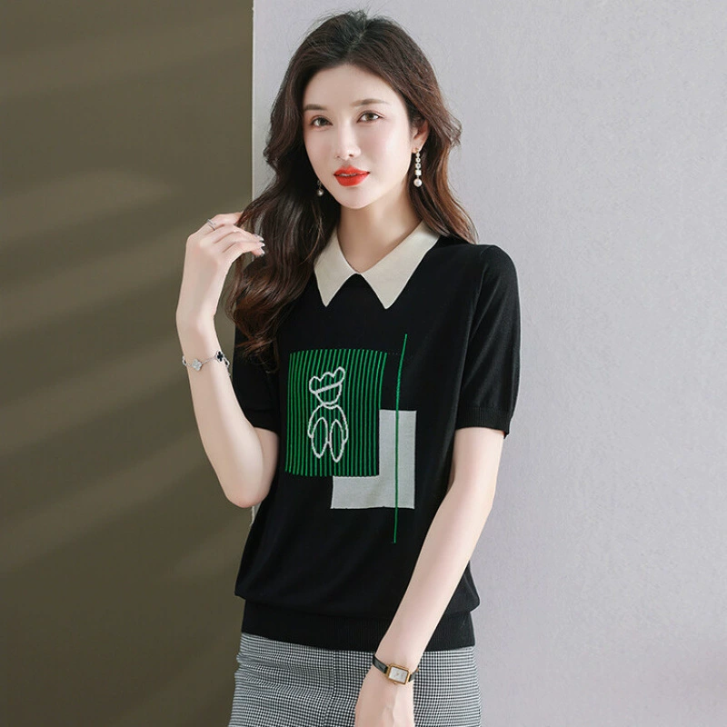 Летняя модная футболка с короткими рукавами и воротником куклы, элегантный и уменьшающий возраст наряд для мамы, осветляющий и утягивающий топ.