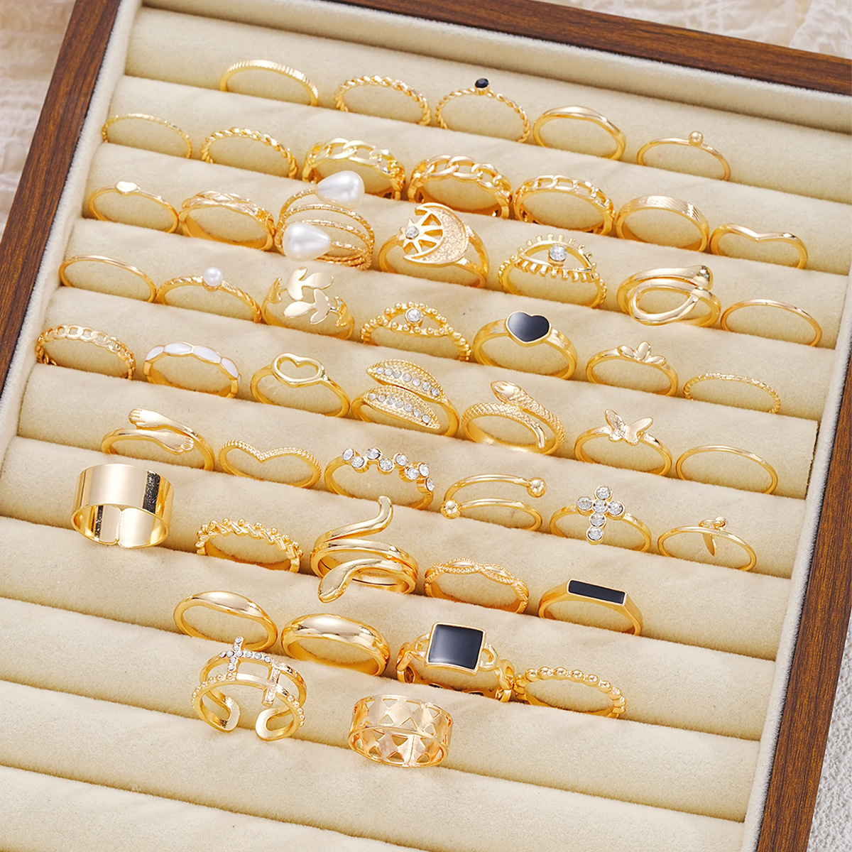 Minimalist Stackable Ring Set With Cubic Zirconia For Women_voghion.com