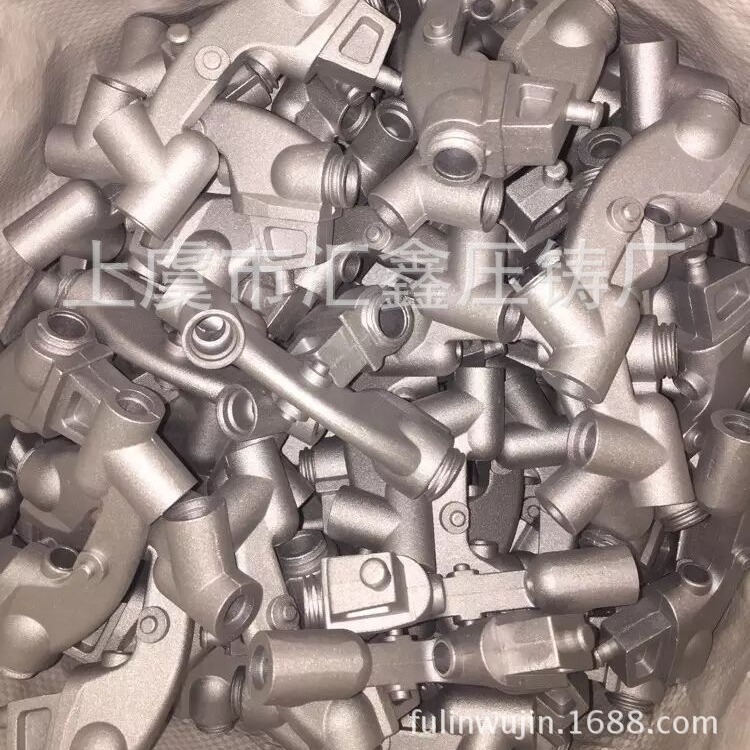 供应铝压铸,发泡枪,压胶枪.配件系列