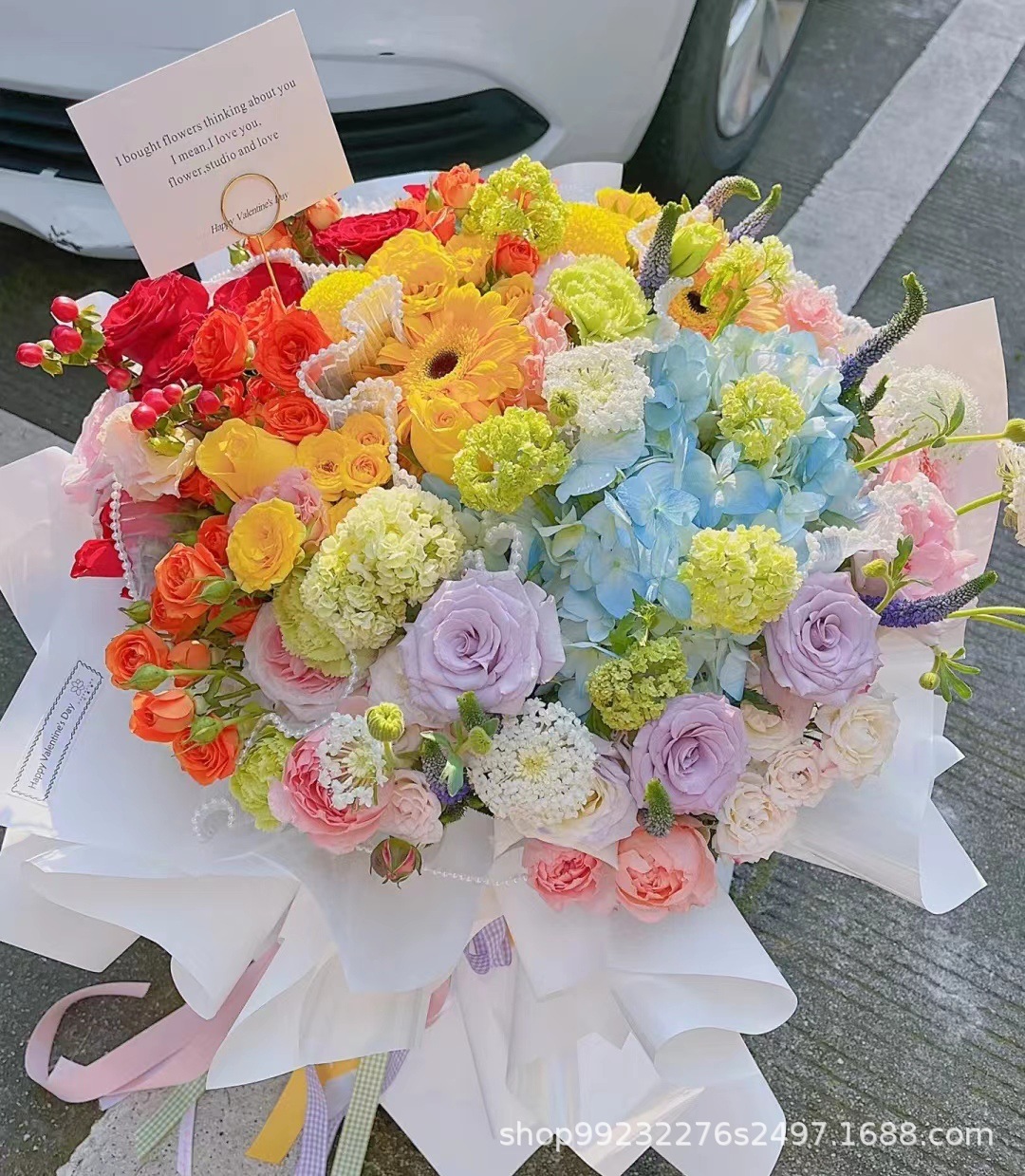 亞馬遜熱賣網(wǎng)紅同款彩虹浪漫婚禮訂婚儀式用品新娘伴娘手捧禮物