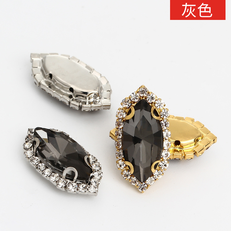 Ojo de caballo, borde, garras, taladro perforado, taladro cosido a mano, soporte inferior grueso, tocado, equipaje, accesorios de ropa, hebilla de cristal de ojo de caballo