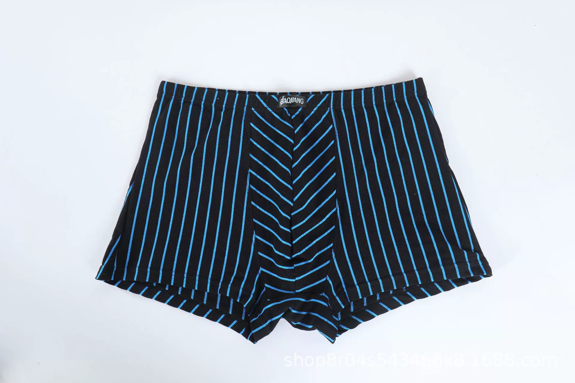 Костюм/ underwear? Wait: The line: " Underwear, breathable trousers, comfortable pants, mid rise" Translate keeping format: [Type] + [Brand] + [Model] + [features]. But instruction says avoid brand names like Amazon etc; don't alter meaning. The input has
