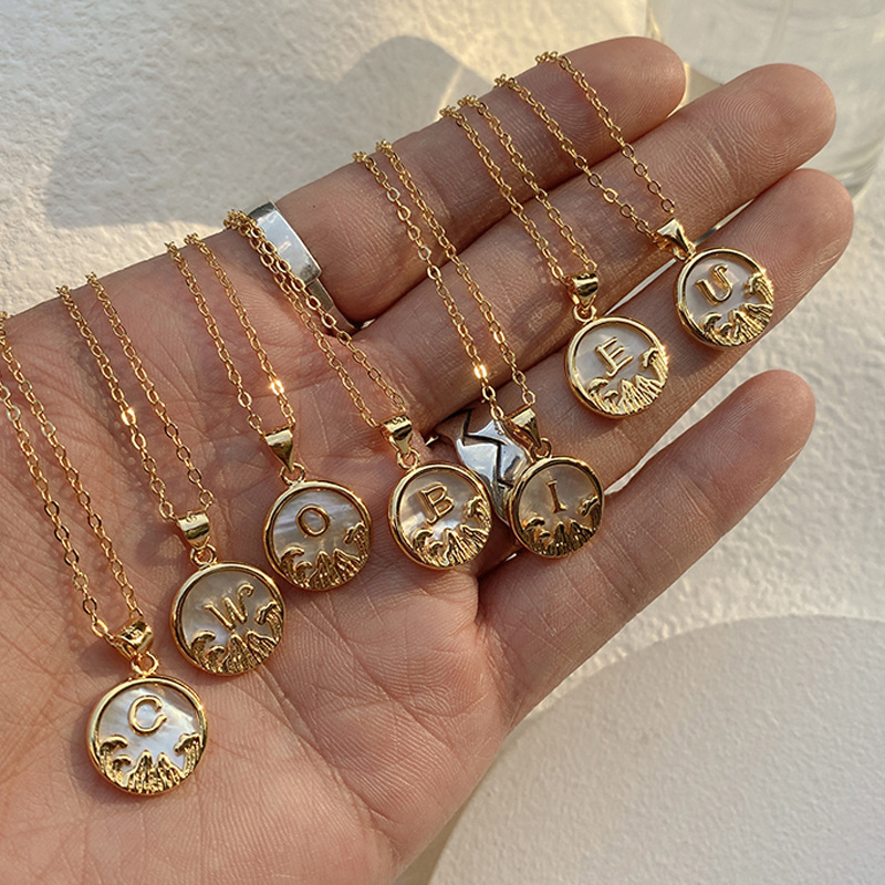 new 26 English letters white shell pendant necklace silver copper jewelry wholesale