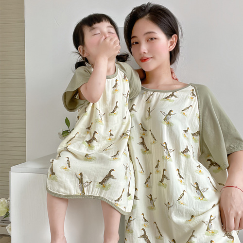 New bamboo cotton gauze short-sleeved parent-child nightgown, baby home wear, children's pajamas, girls home wear summer