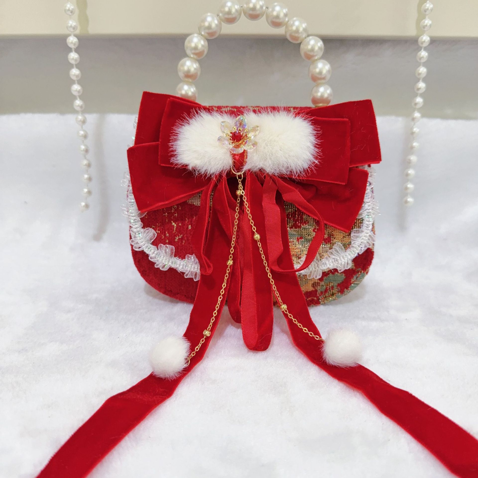 Bolsos infantiles otoño-invierno Año Nuevo bolsos rojos festivos pequeños bolsos de perlas de lana fragante accesorios bolsos de chicas