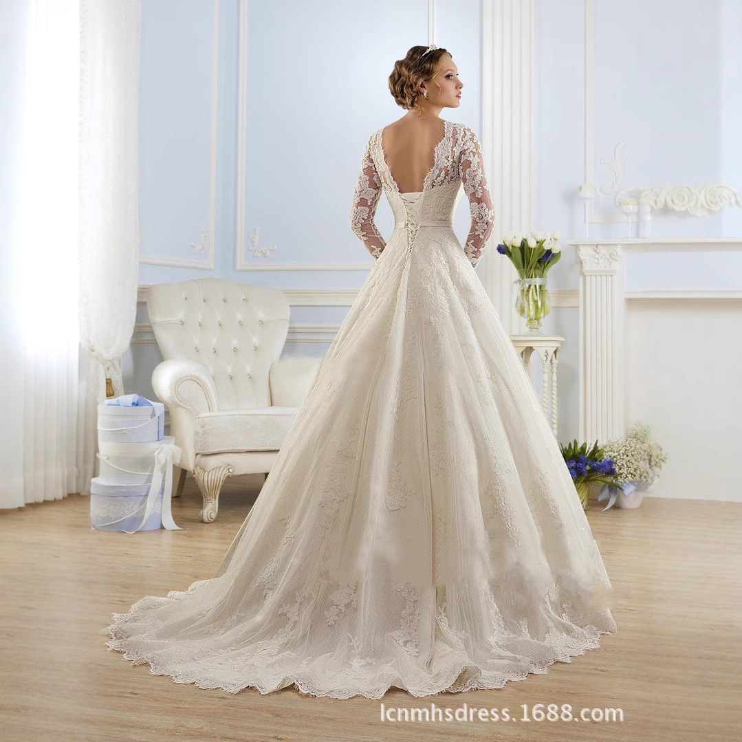 Long-Sleeved Wedding Dress 20225A Style New Export Tail Lace Backless Bridal Wedding Dress Tail Wedding Dress for Women