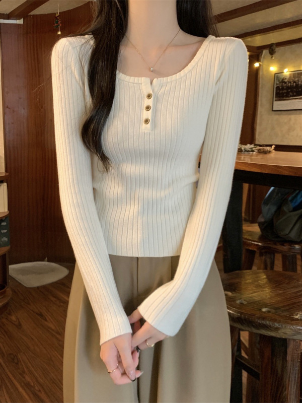 法式方领针织毛衣漏锁骨打底衫女春秋冬季肌理感修身纽扣长袖上衣|undefined