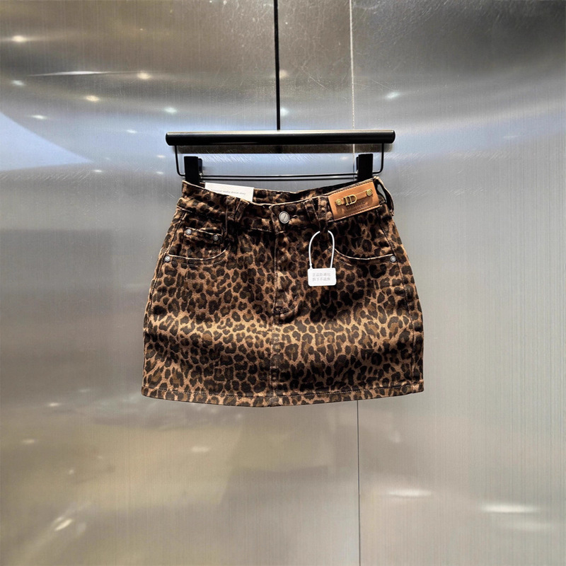 Stretch Coffee-Colored Leopard Print Denim Bodycon Skirt European Style 2025 Autumn New Hot Girl Patchwork Petite Short Skirt