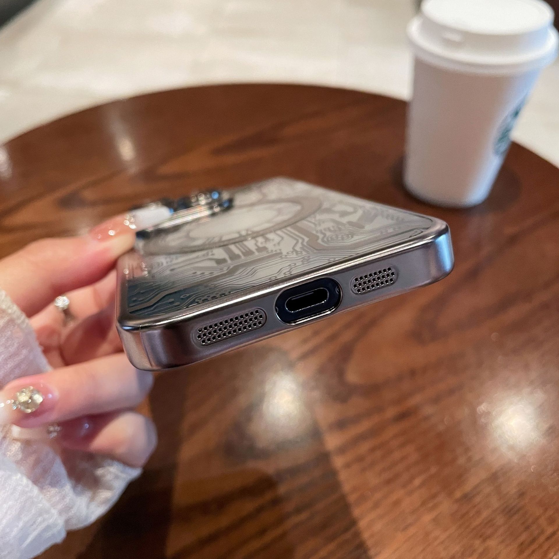 Passer til iPhone 15 PROMAX kretskortmønster magnetisk sugekraft Huawei MATE60 Pro galvanisert telefondeksel_voghion.com