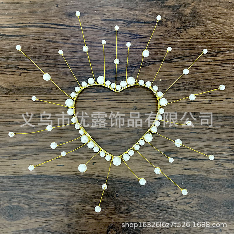 Perlas blancas en forma de corazón