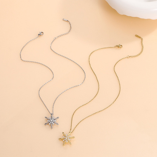 Women's Cross-Border Elegance Diamond-Encrusted Necklace, Light Luxury Electroplated Snowflake Winter Pendant Alloy Clasp Chain Accessory Wholesale