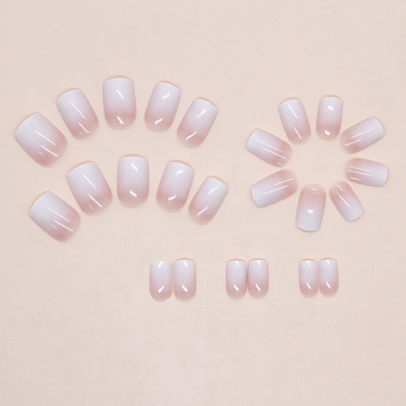 外贸简约仙气乳白渐变欧美风可拆卸穿戴甲24片 press on nails|undefined
