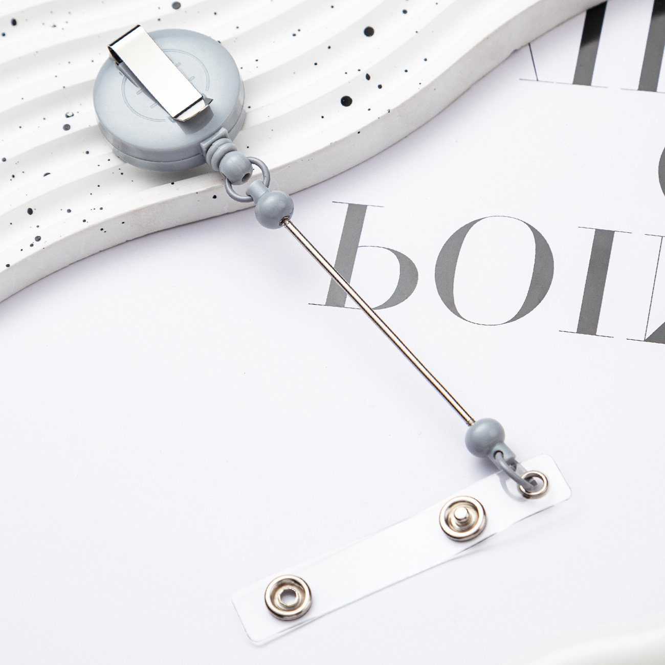 Titular de la tarjeta retráctil hebilla fácil de tirar DIY cuentas llavero hebilla retráctil Enfermera Insignia certificado fácil de tirar hebilla de cable