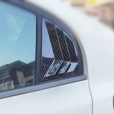 Blinds Carbon Fiber Rear – Şüşə kənarı xromları/moldingləri