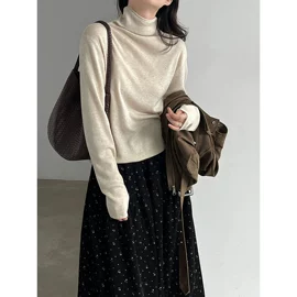 女式针织衫;女式T恤;女式衬衫