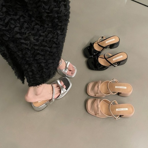 French-style dress with one-piece high-heeled shoes, silver sandals fairy shoes, summer chunky heels, versatile black sandals