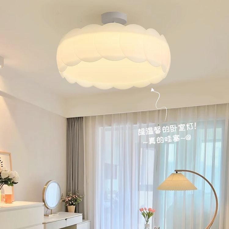 Lámpara de techo de dormitorio, estilo crema minimalista, atmósfera simple moderna, luz de dormitorio principal de celebridades de Internet, luz de habitación para niños cálida y romántica
