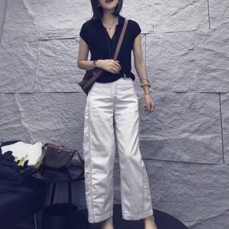 25681 新しい Daai Mei Yuan 2025 夏の新韓国スタイルラペル半袖スリム Tシャツカジュアルストレートパンツトレンディ|undefined