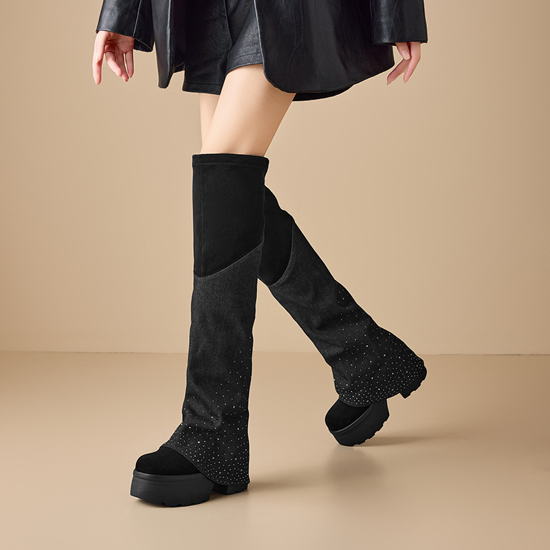 Boot nữ cổ cao ôm bắp chân gót dày mũi tròn đính đá denim đa năng — nhung đen