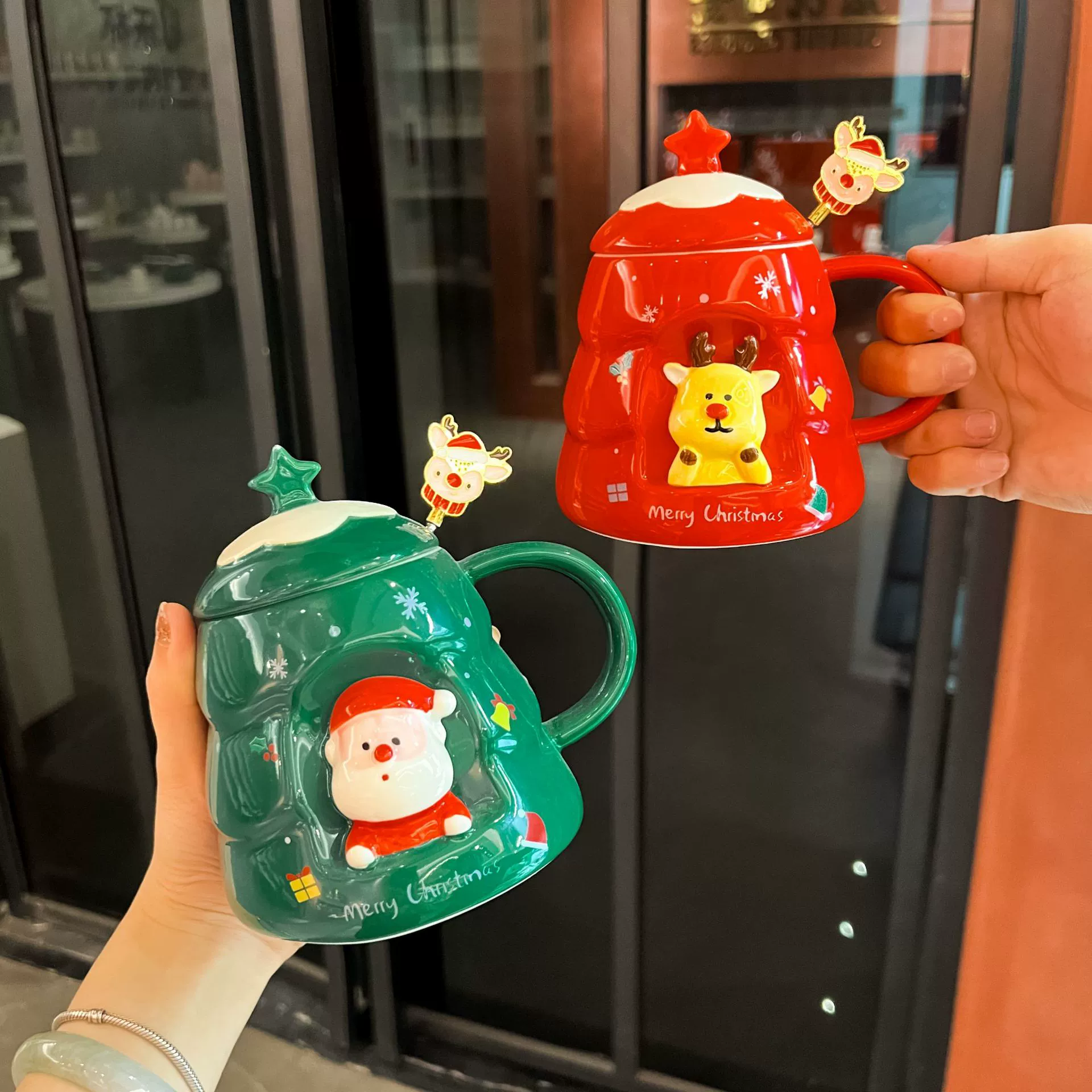 Creative Christmas Cup High-value Card Ceramic Cup Practical Gift Malker Cup Covering Spoon Gift Box