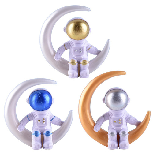 Birthday cake decoration astronaut ornaments astronaut planet space shuttle rocket model children's cake ornaments
