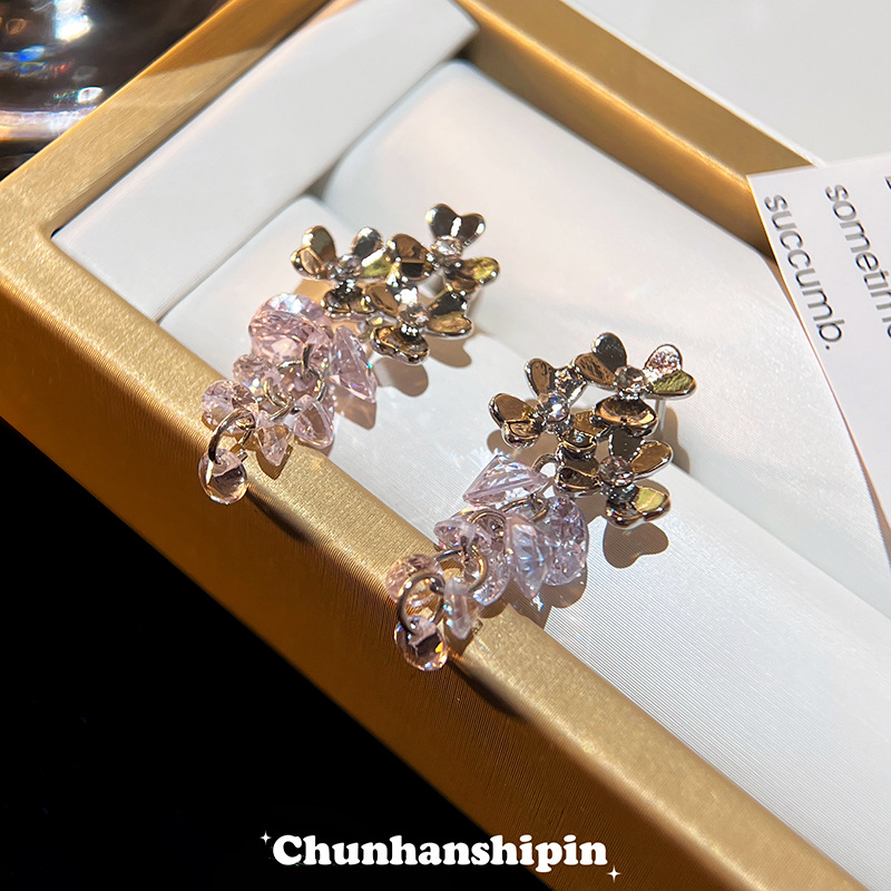 special-interest design ear clip non-piercing high-grade grape cluster cold style super shiny crystal ear studs temperament mosquito coil earrings