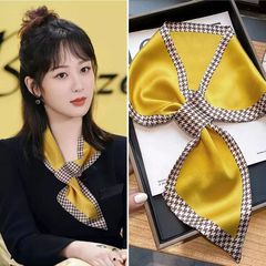 新商品の波点の小さい長いスカーフの女性は春と秋の薄いタイプの高級感の首の鎖骨の首の小さいスカーフを合わせます。