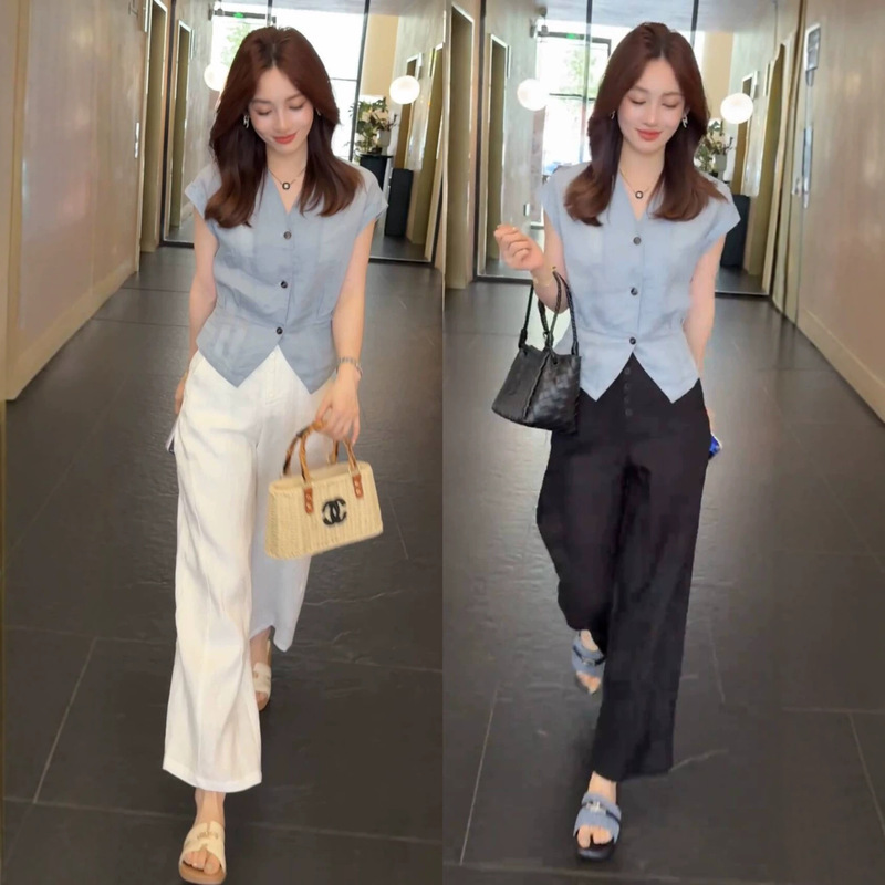 Tencel linen summer old money style two-piece set for women, Korean V-neck short-sleeve top + cropped wide-leg pants fashion suit Tencel linen summer old money style two-piece set for women, Korean V-neck short-sleeve top + cropped wide-leg pants fashion suit