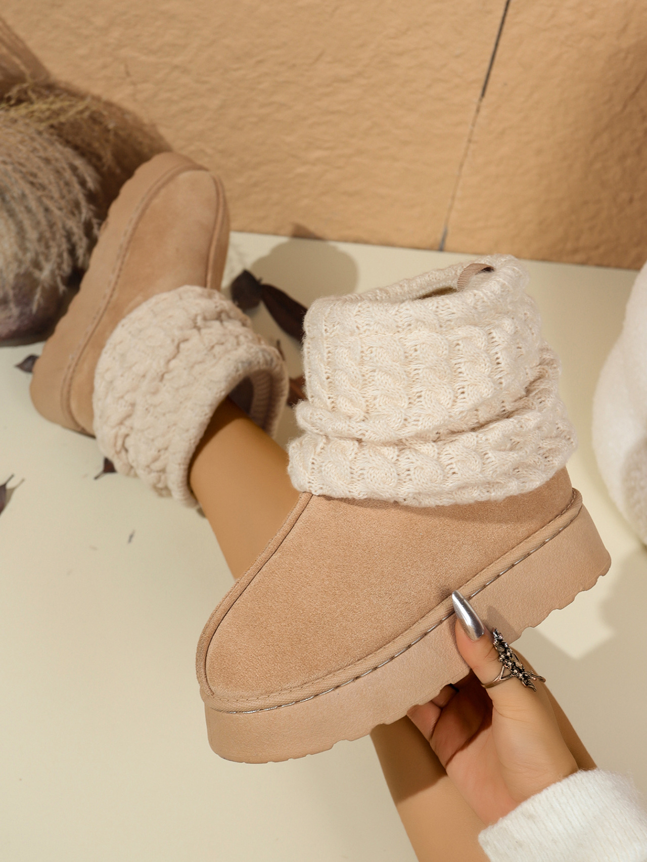 Women's Winter Thick Soled Knitted Snow Boots Fleece Lined Warm Slip On Plus Size Cotton Shoes_vogvips.com
