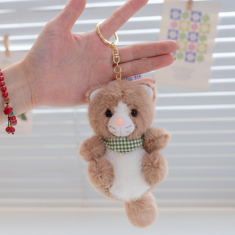 작은 게으른 고양이 (갈색)