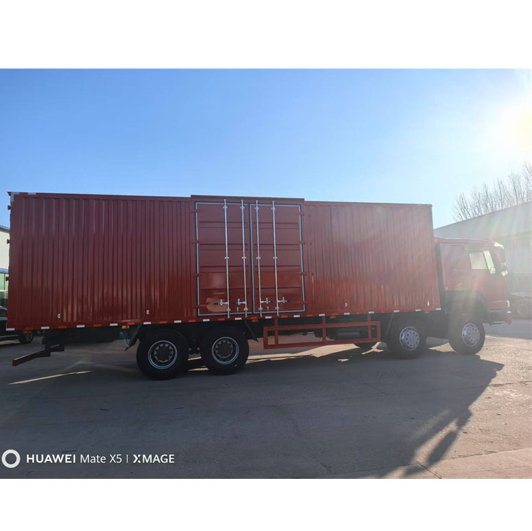 Export Used Howo Container Truck 9.6m Container Truck 12-Wheel Dump Box Truck