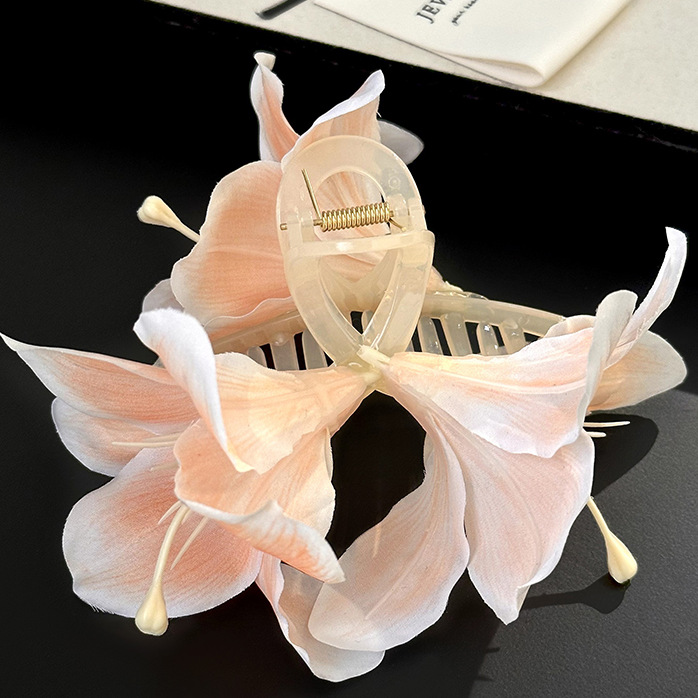 Simulación de encanto oscuro, flor de lirio púrpura, pinza para el cabello, temperamento femenino, pinza de tiburón, ambiente, encanto elegante, accesorios para el cabello