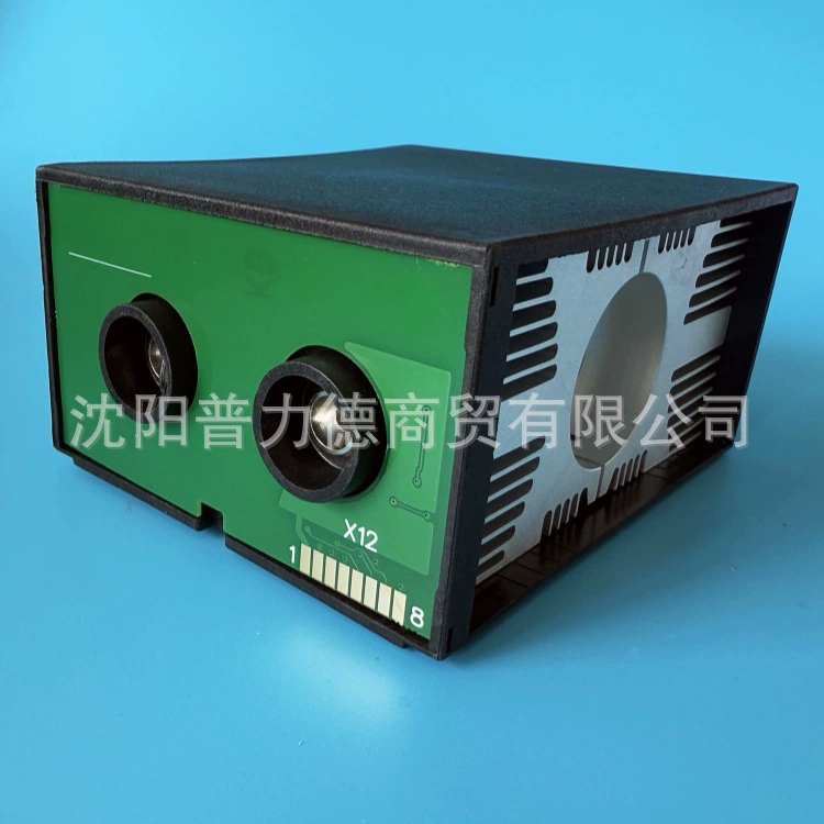 ZEISS Zeiss KINEVO 900 хирургический микроскоп Y1953 ксеноновая лампа 300W 304949-9002-000/M