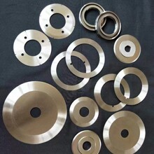 �܇����֗l�� ���ЙC���µ� ���ϸ���䓵�Ƭ �A��Ƭ�а�C����