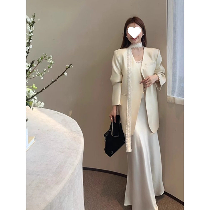 高级感小西装外套女2025春秋季新款小个子名媛设计感半身裙两件套|undefined
