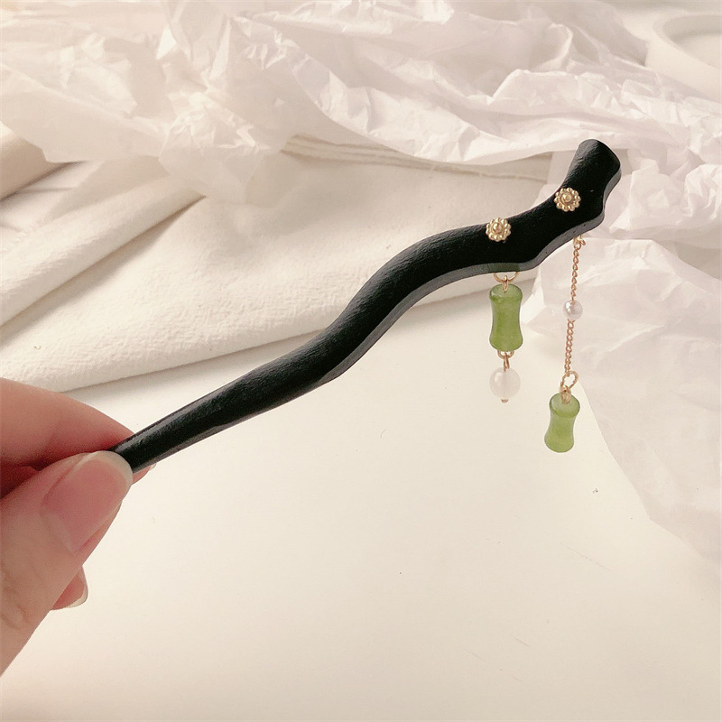 Pinzas de cabello de madera de sandalwood antiguo estilo simple pinzas de cabello de madera moderna cheongsam de mujer nuevo estilo chino pinzas de cabello de pez pequeño decoración de verano