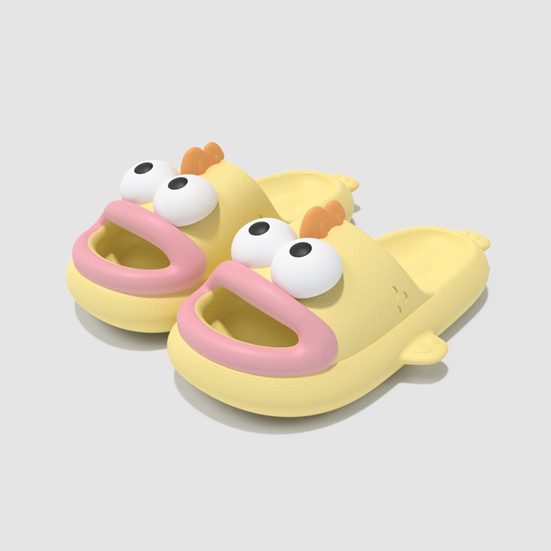 Hermoso Zhibao con zapatillas de pez payaso mujeres PVC pisar mierda sensación de hogar en línea interior extraña zapatillas frías para usar fuera