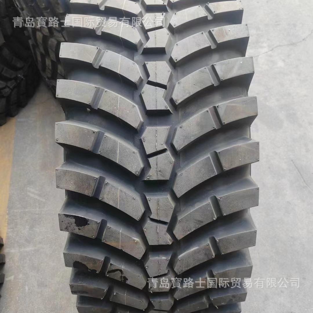 斜交工程机械轮胎 405/70-20  人字花纹 加厚