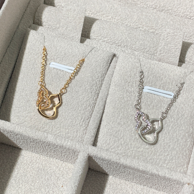 V金鑲鑽葫蘆項鍊女小葫蘆滿鑽雙環扣鎖骨鏈鏤空飾品輕奢項飾禮物