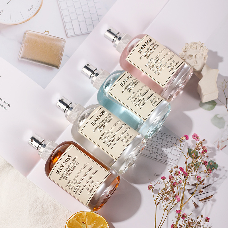 Shake the same style of Chuqing after rain ladies perfume lazy weekend fresh natural lasting light fragrance Net Red live explosions Shake the same style of Chuqing after rain ladies perfume lazy weekend fresh natural lasting light fragrance Net Red live explosions