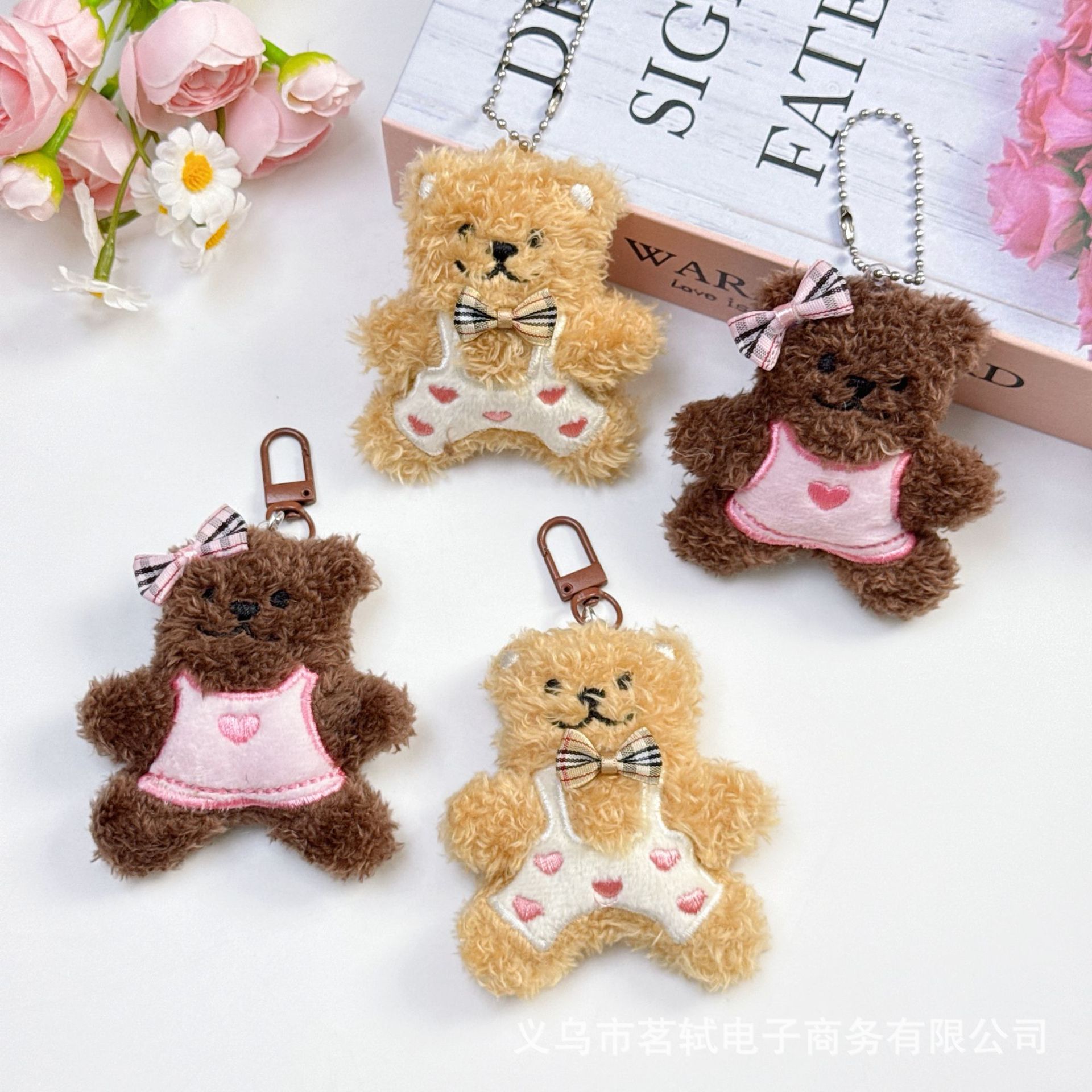 귀여운 테디 베어 플러시 펜던트 활 드레싱 베어 브로치 헤어 액세서리 가방 의류 DIY 쥬얼리 액세서리