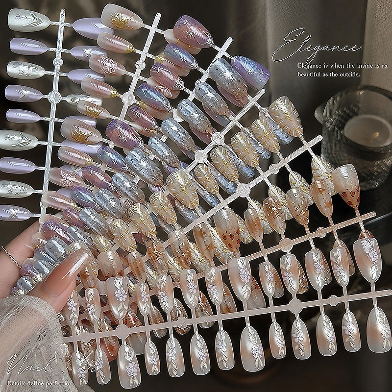 New 30-piece gold-plated cat-eye press-on nails, detachable, available in various sizes, finished nail art with a high-end feel