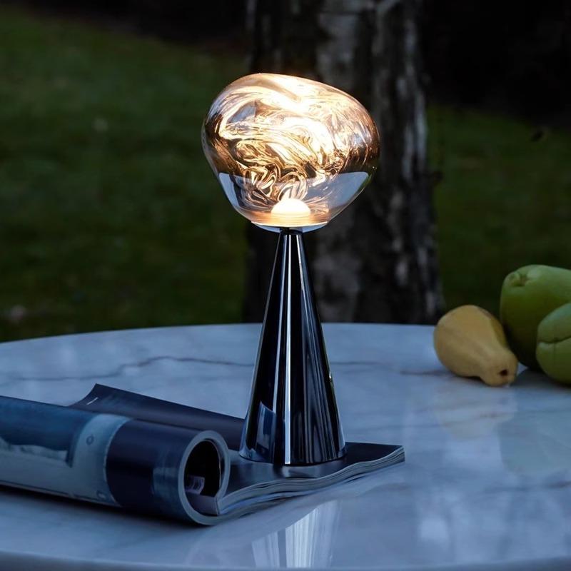 Ruihui Volcano Lava Mini Table Lamp Nordic Designer Creative Personalized Bedroom Bedside Lamps