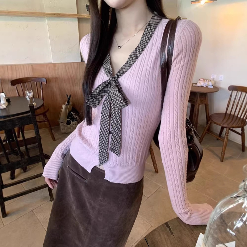 New Spring and Autumn Style Spicy Girl Slim-Fit Collared Sweater with a Lazy, High-End Feel, Long-Sleeved Cable Knit Pink Sweater New Spring and Autumn Style Spicy Girl Slim-Fit Collared Sweater with a Lazy, High-End Feel, Long-Sleeved Cable Knit Pink Sweater