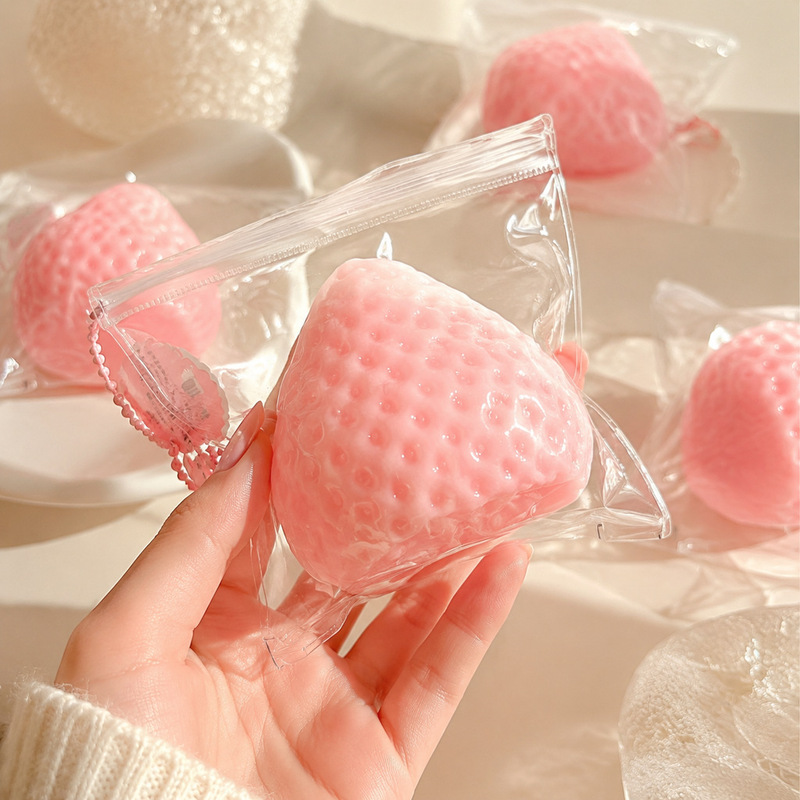 Little Red Book Snowy Top Glossy Cute Big Strawberry Silicone Clay-Like High-Value Handmade Stress Relief Squeeze Toy 3D Toy