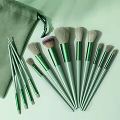 13-Piece Spring Green Makeup Brush Set Soft Hair Powder Brush Concealer Brush Blush Brush Brush Set Beauty Makeup Tools